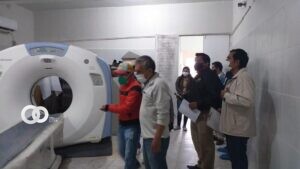 Tomógrafo