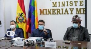 Ramiro Villavicencio, Ministro de Minería y Metalurgia