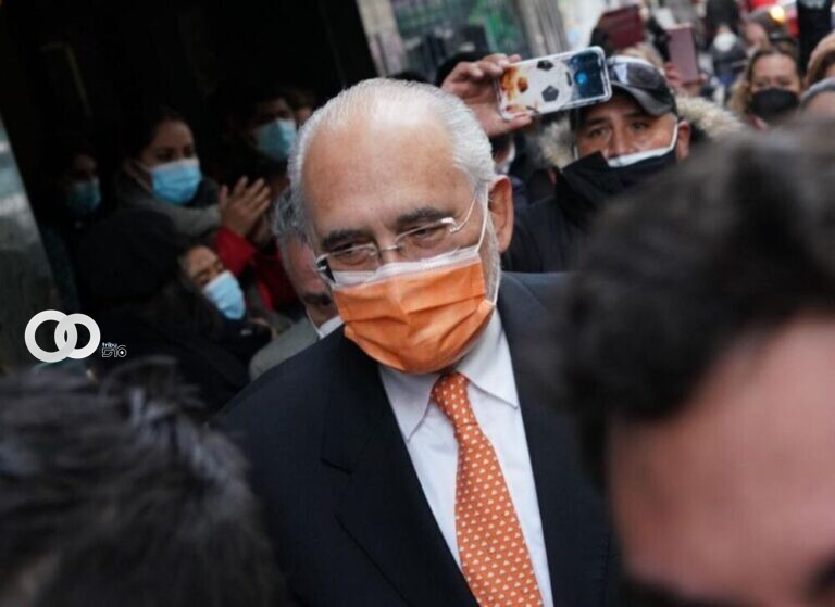 Mesa se acogió a su derecho al silencio ante la fiscalía