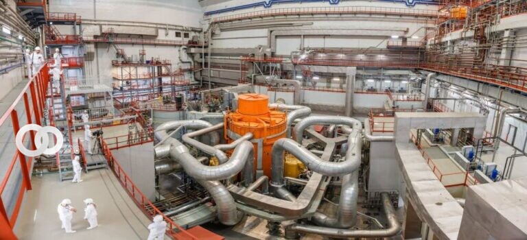 Comienza la construcción del primer reactor nuclear de nueva generación