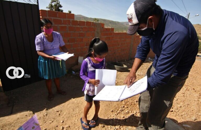 Reanudan actividades escolares con menos del 50% de maestros vacunados