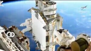 Captura de pantalla / Caminata espacial de astronautas