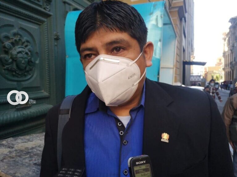 Diputado del MAS considera que Eduardo del Castillo se excedió durante su interpelación