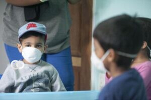 En Cochabamba ya se registran menores con Covid-19