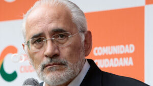 Condenan persecución a Carlos Mesa y piden a Arce que “cese la presión judicial”
