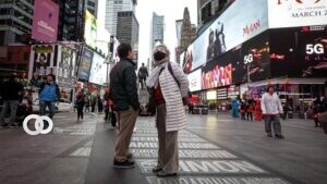Nueva York anunció que entregará 100 dólares a las personas que se vacunen