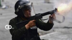 Acelerarán investigación por el cargamento con material antidisturbios que llegó a Bolivia