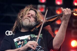 Falleció el violinista y fundador de la banda “Kansas”