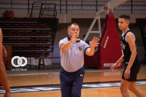 José Podskoc, entrenador de basquet