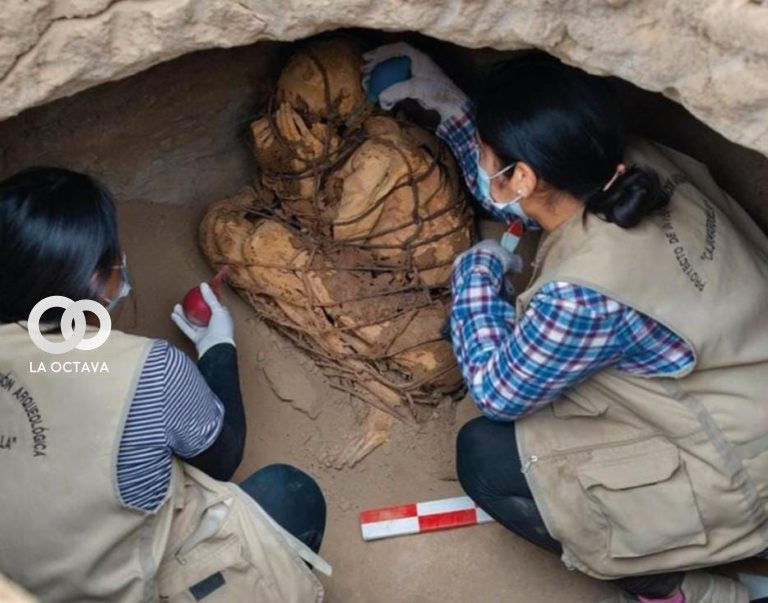Momia encontrada en el Perú