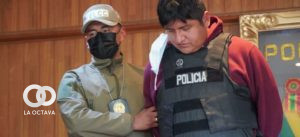 Richard enterro en el patio de su casa a 2 adolescentes
