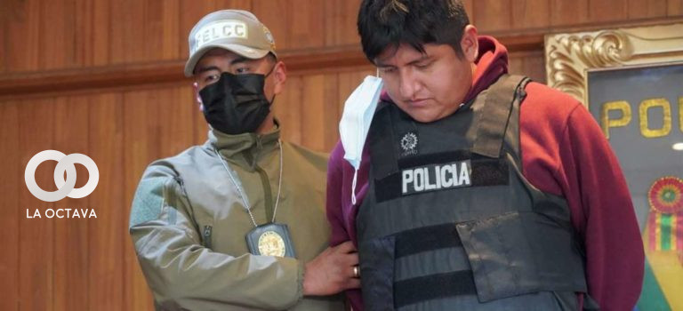 Richard enterro en el patio de su casa a 2 adolescentes