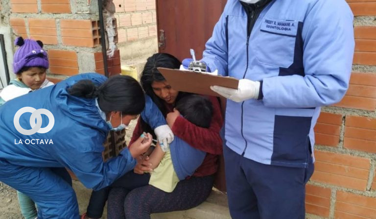Brigadas de vacunadores de la “Cruzada por la vida”