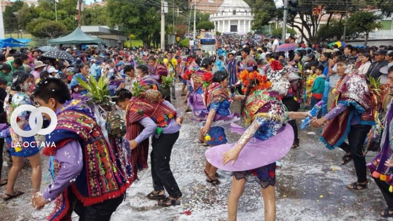 Entrada del Carnaval Grande de Sucre