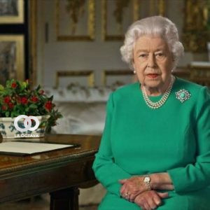 Reina Isabel II contrae covid-19