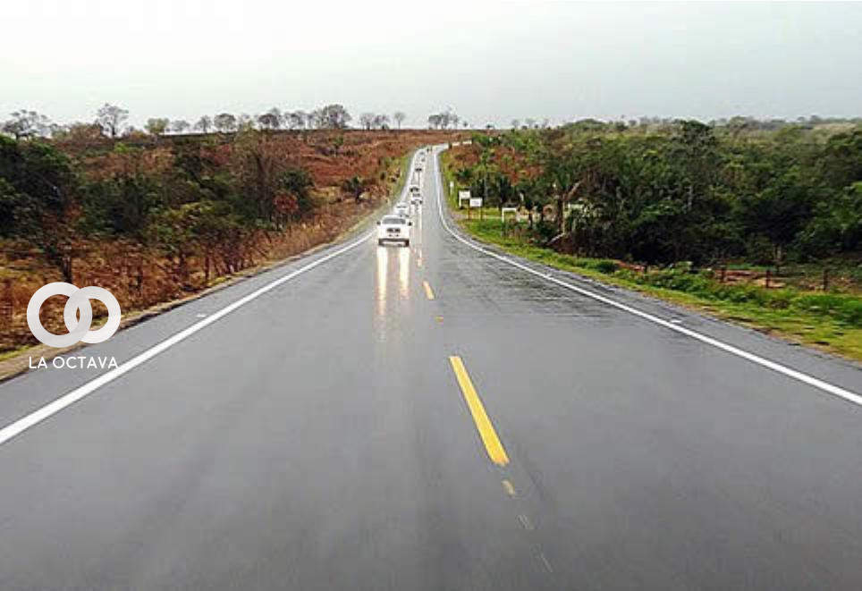 Construcción de carreteras en la Chiquitanía