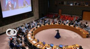 EEUU da una semana a diplomáticos rusos para salir de su país