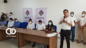 Presentación de equipo medico en el hospital de tercer nivel en Montero