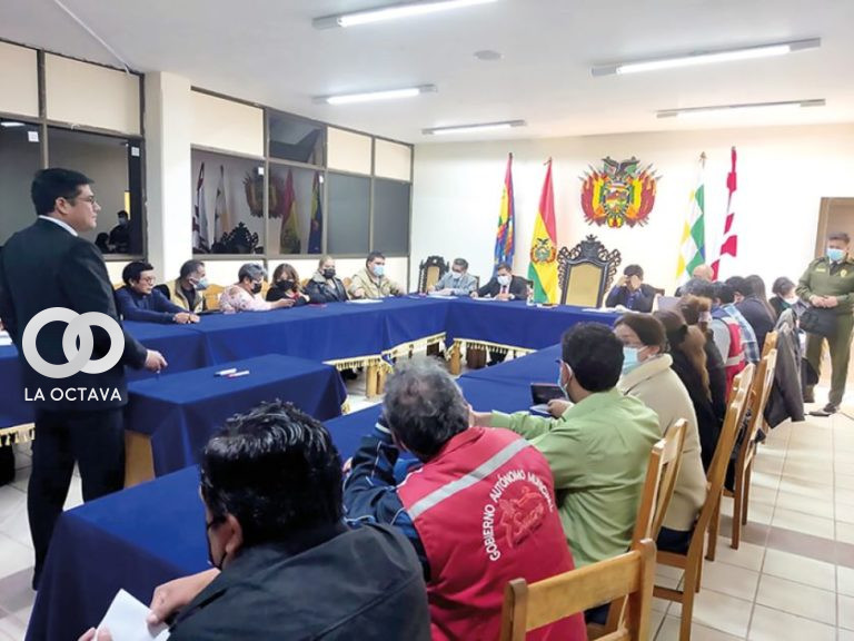 Trabajadores Municipales y la Alcaldía de Sucre