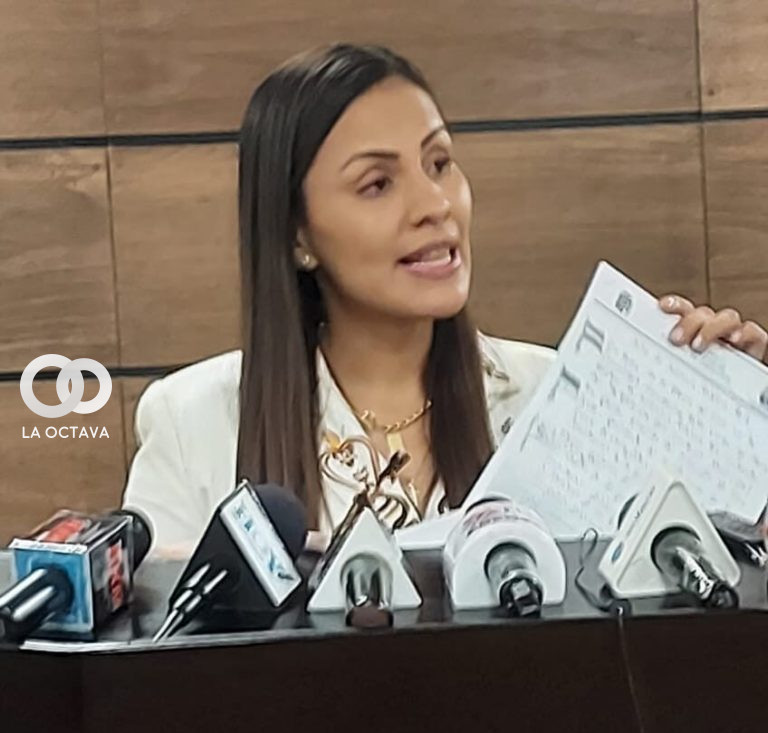 María René Álvarez, Diputada de Creemos.