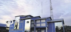 Las cabinas de la radio Kawsachun Coca