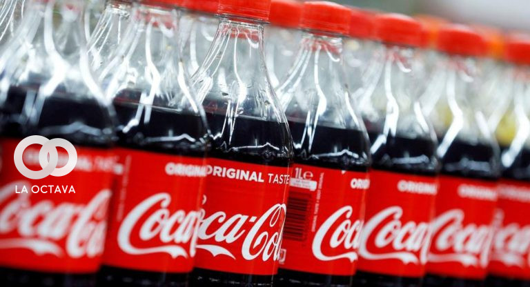 Coca-Cola suspende sus operaciones en Rusia por la guerra