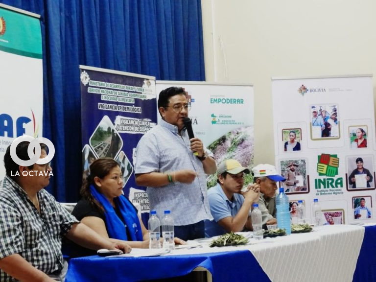 Remy Gonzales, Ministro de Desarrollo y Tierras