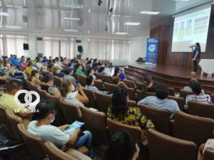 SIN capacitó a colegio de Bioquímica