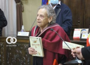 Amparo Carvajal, es reconocida por el Municipio de Potosí