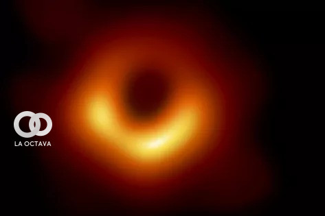 50 años después se ha resuelto la paradoja del agujero negro