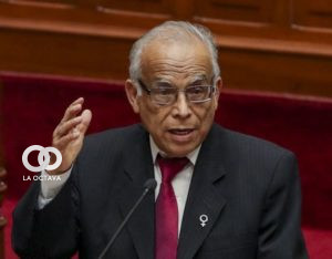 Jefe del Consejo de Ministros, Aníbal Torres, habla durante una sesión plenaria en marzo. 