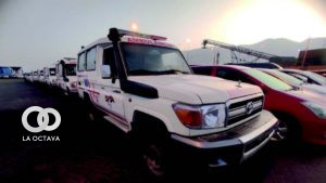 Ambulancias en su llegada al puerto chileno de Iquique. Fuente: Página Siete