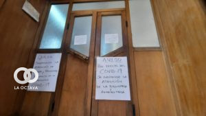 Ingreso a la Biblioteca Municipal.