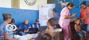 Brigadas móviles integrales de salud en la comunidad Santa Clara. Fuente:Ministerio de Salud y Deportes