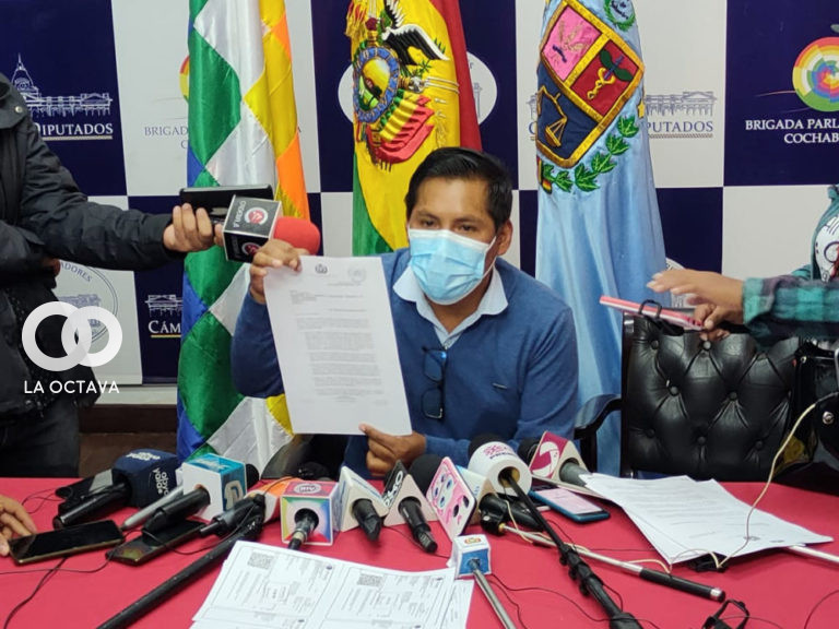 Diputado Mamani envia tres peticiones de informe