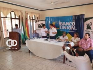 Funcionarios del Banco Unión y Sector Ganadero