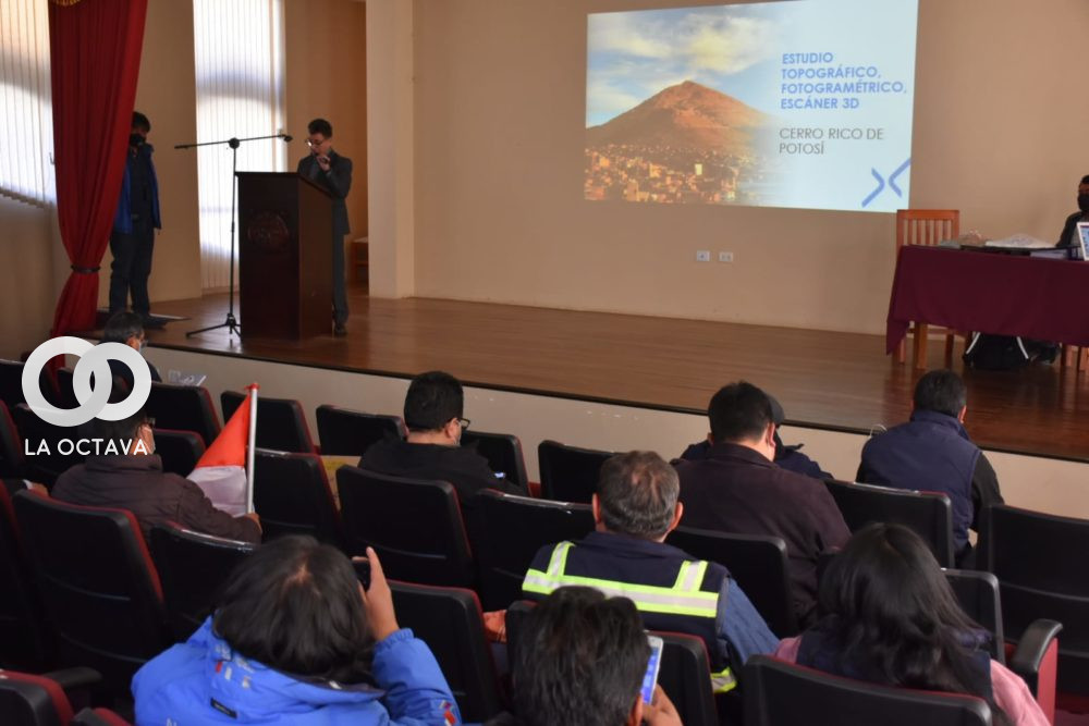 Gobierno presenta el estudio realizado en el cerro rico de Potosí
