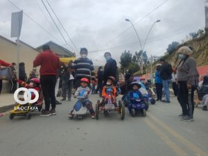 Carrera de coches sin motor en Mallasa
