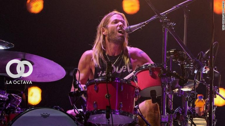 Homenaje al baterista Taylor Hawkins en los Premios Grammy 2022