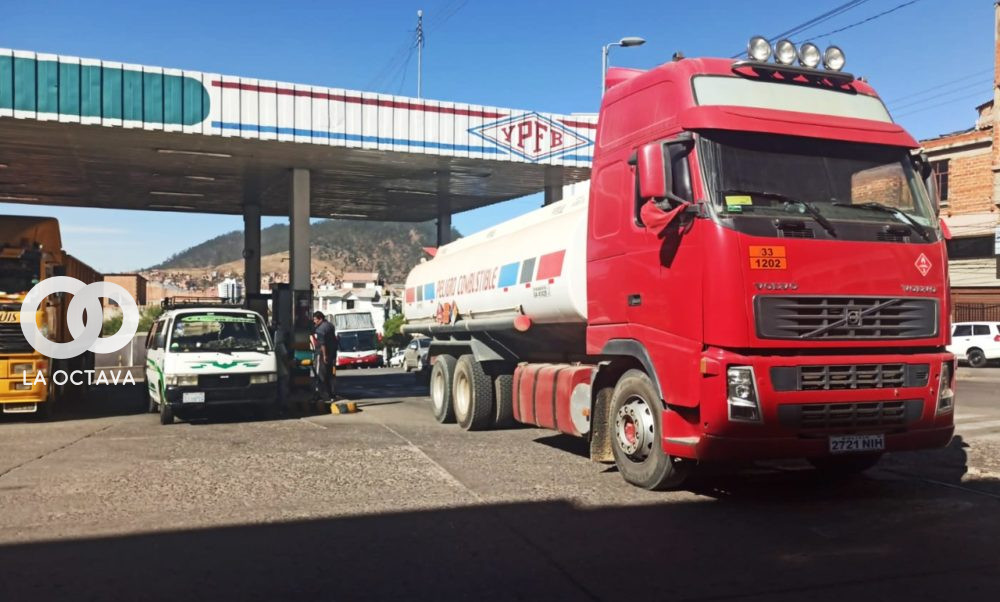 Camiones llegan con Diesel