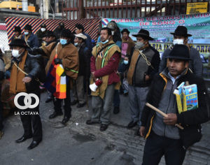 Comunario de Zongo se manifiestan en la ciudad de La Paz