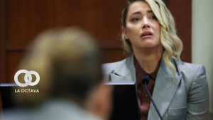 Amber Heard testifica durante el caso de difamación presentado en su contra por su ex esposo Johnny Depp