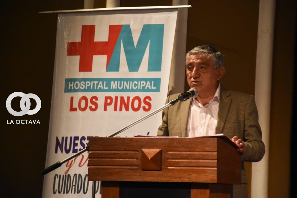 Iván Arias, Alcalde de La Paz, reconoce la labor de médico y enfermeras intensivistas