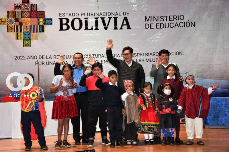 Ministerio de Educación entre premios a niños y niñas ganadores
