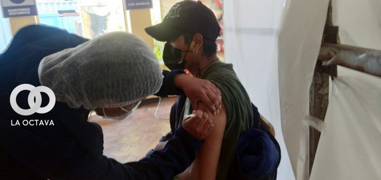 Jeyson Auza, Ministro de Salud, confirmó que la variante BA2 de ómicron circula en el país