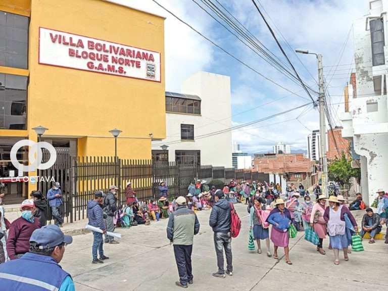 Una movilización de los padres de familia de Sucre, en marzo de este año. Fuente: Correo del Sur
