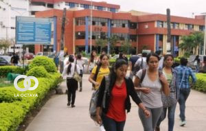 Universidad UAGRM. Imagen de Referencia