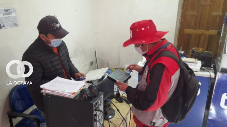Encargados de actualización de cartografía estadística en Potosí