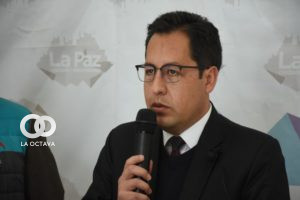 José Antonio Gonzales, Director Jurídico de la Alcaldía de La Paz, en conferencia de prensa