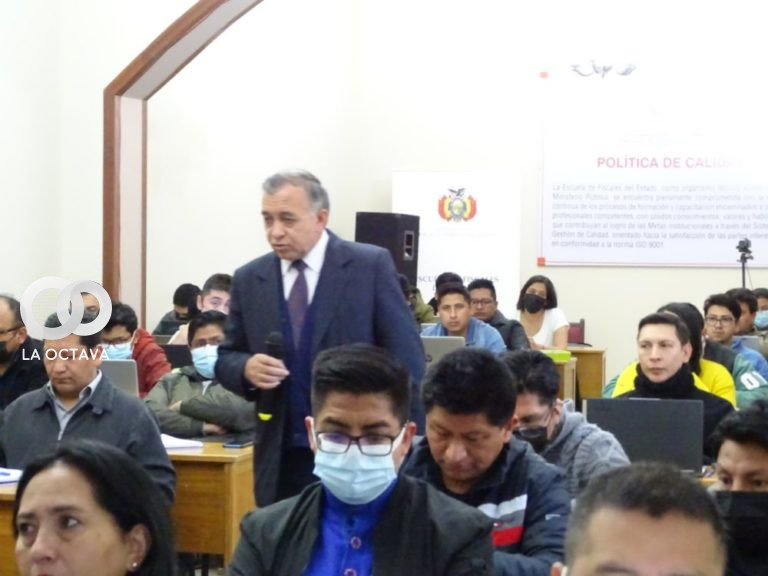 Actividad académica de fiscales